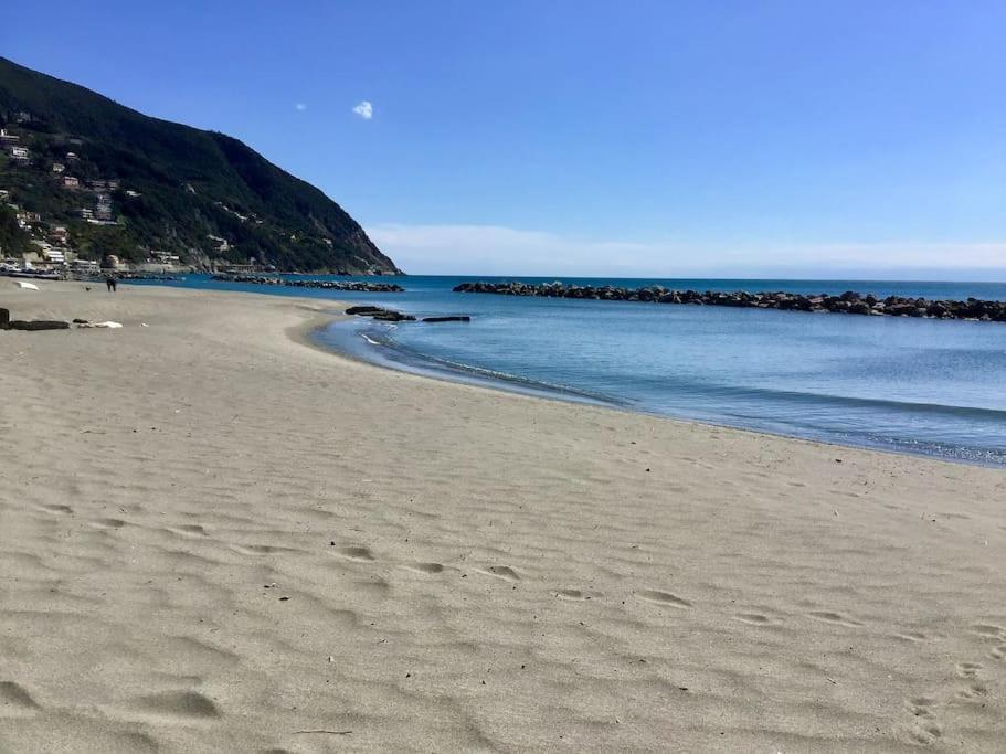 Apartamento La Casa Novella, A 450 Metri Dal Mare Moneglia Exterior foto